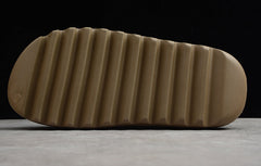 Yeezy Slide "Brown"