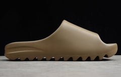 Yeezy Slide "Brown"